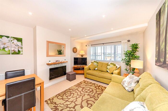 2 Bedroom Apartment For Sale In Oxford Road, Llandudno, Conwy, LL30