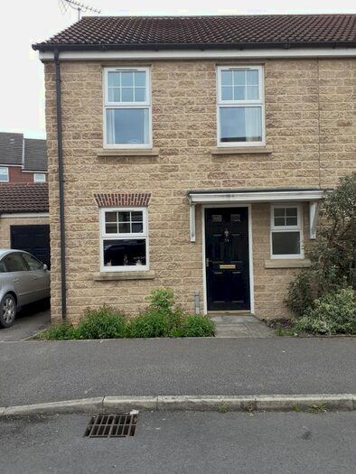 2 Bedroom Semi-Detached House To Rent In Barnsdale Way, Ackworth, WF7