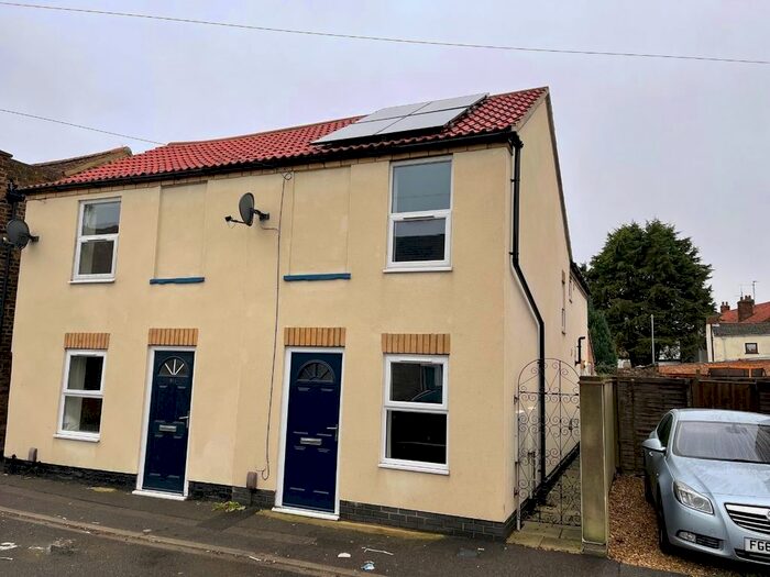2 Bedroom Semi-Detached House To Rent In Prince Street, Wisbech, PE13