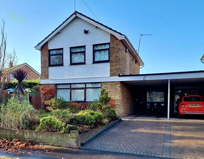 3 Bedroom Link Detached House For Sale In Plane Road, Gorleston, Great Yarmouth, NR31