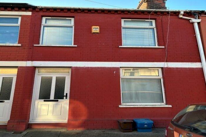 2 Bedroom Property To Rent In Cumnock Terrace, Cardiff, CF24