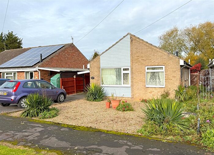 2 Bedroom Detached Bungalow For Sale In Beverleys Avenue, Whatton, NG13
