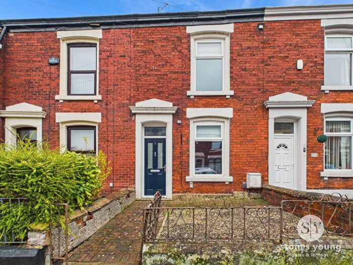2 Bedroom Terraced House For Sale In Kings Road, Blackburn, BB2