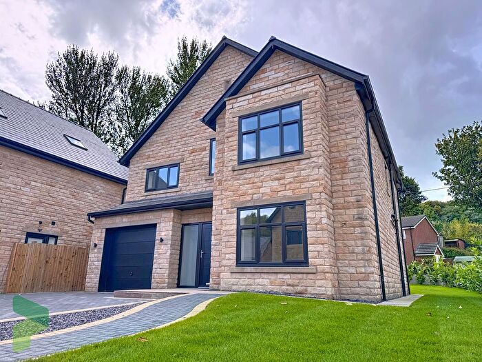 6 Bedroom Detached House For Sale In Victoria Gardens, Waterside, Darwen, BB3