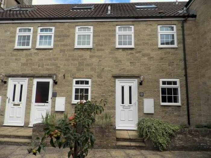 2 Bedroom Property To Rent In Vallis Way, Frome, Somerset, BA11