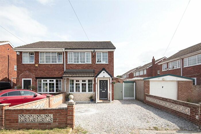 3 Bedroom Semi-Detached House For Sale In Bridge Lane, Pollington, Goole, DN14