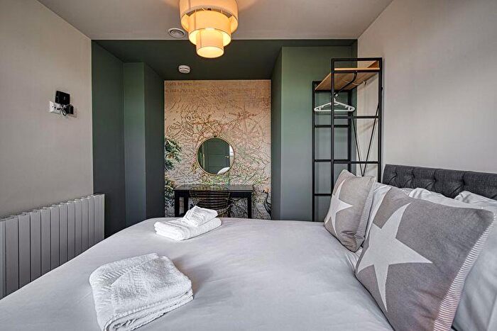 1 Bedroom Flat To Rent In Coronation Walk, Southport Town Centre, Merseyside, PR8