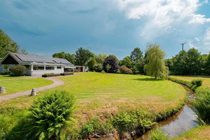 3 Bedroom Detached Bungalow For Sale In Near Sheviock, PL11