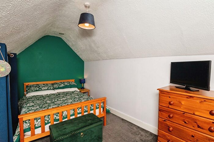 3 Bedroom Terraced House For Sale In Newtown Road, Hereford, HR4