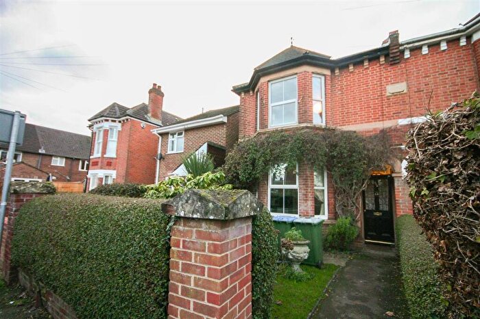 Studio To Rent In Foundry Lane, Southampton, SO15