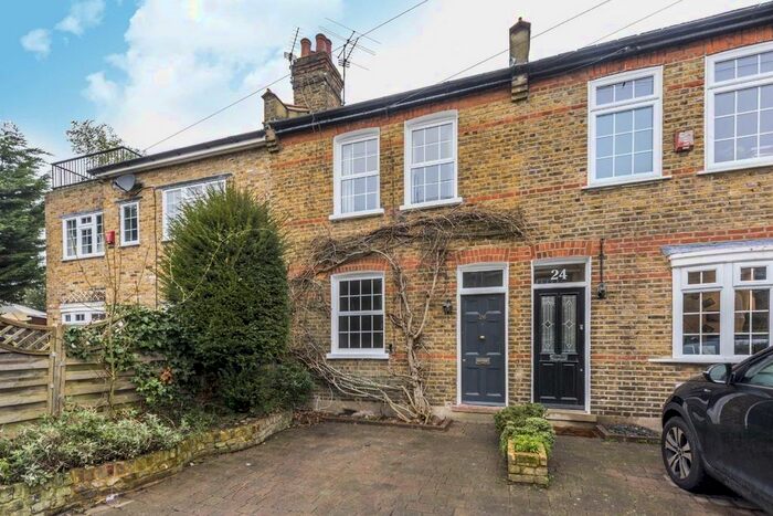 3 Bedroom Terraced House To Rent In Rutland Road, Twickenham, TW2