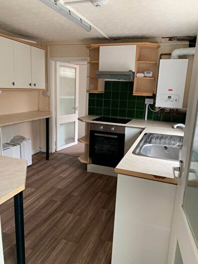 1 Bedroom Property To Rent In Inkerman Street, St. Thomas, Swansea, SA1