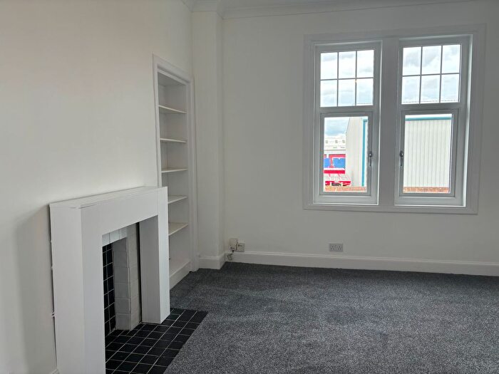 1 Bedroom Flat To Rent In Craigfoot Terrace, Bo'ness, EH51