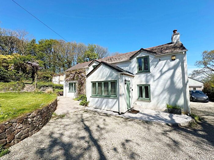 4 Bedroom Detached House For Sale In Watergate, Illogan, Redruth, TR16