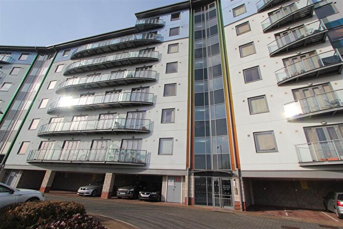 1 Bedroom Flat To Rent In Wave Close, Walsall, WS2