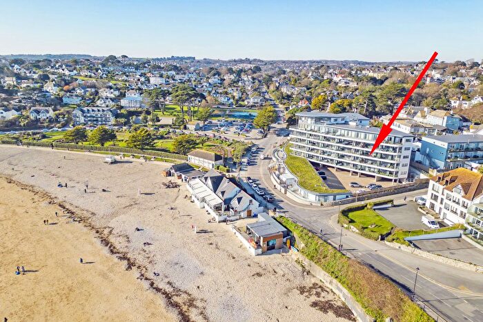 1 Bedroom Flat For Sale In Cliff Road, Falmouth, Cornwall, TR11