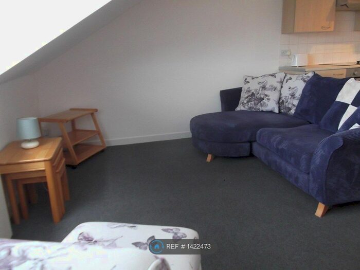 1 Bedroom Flat To Rent In Belmont Road, Aberdeen, AB25