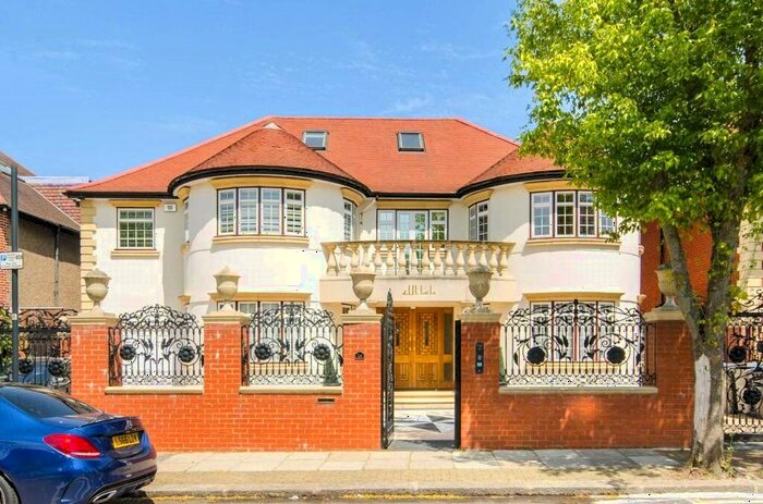 7 Bedroom Detached House To Rent In Dobree Avenue, London, NW10