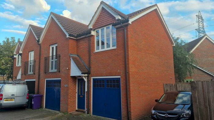1 Bedroom Maisonette To Rent In Mendip Way, Stevenage, SG1