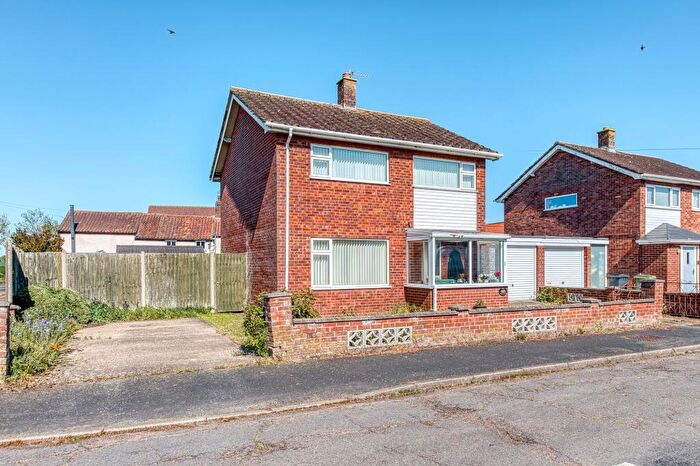 3 Bedroom Detached House For Sale In Eastgate, Shipdham, IP25