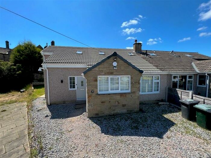 Houses for sale & to rent in BD9 6BW, Chellow Dene View, Heaton Bradford