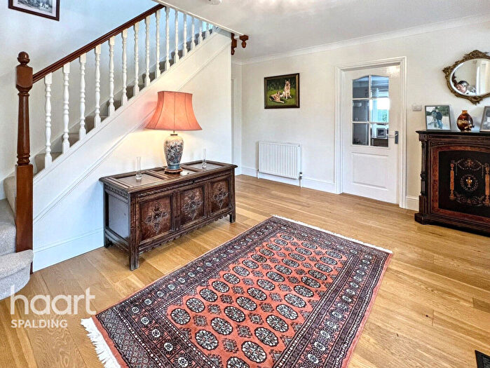 5 Bedroom Detached House For Sale In Wisbech Road, Long Sutton, PE12