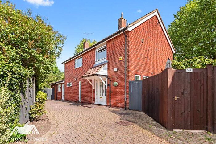 5 Bedroom Detached House For Sale In Felmongers, Harlow, CM20