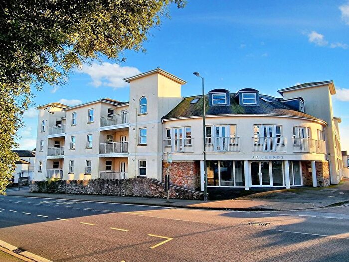 3 Bedroom Flat To Rent In Babbacombe, Torquay, TQ1