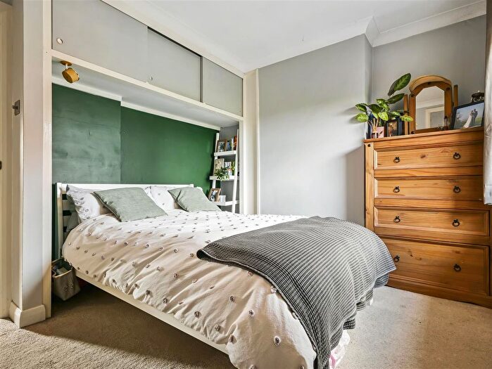 2 Bedroom Terraced House For Sale In Beaconsfield Road, Christchurch, BH23