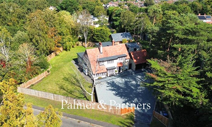 4 Bedroom Detached House For Sale In Saxmundham Road, Aldeburgh, Suffolk, IP15