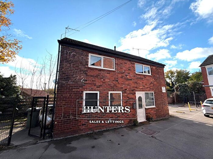 2 Bedroom Flat To Rent In Pontefract Road, Knottingley, WF11