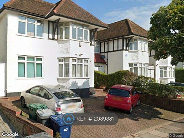 7 Bedroom Detached House To Rent In Shirehall Lane, London, NW4