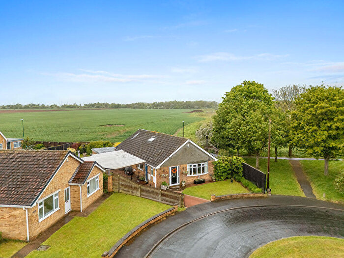 4 Bedroom Detached Bungalow For Sale In Alderney Way, Immingham, DN40