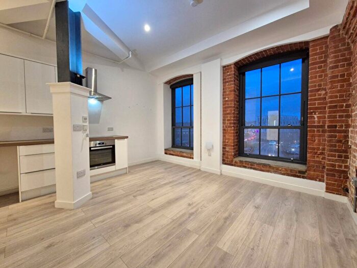 1 Bedroom Apartment To Rent In College Street, Ipswich, IP4