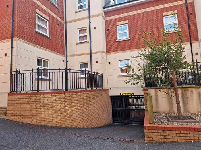 1 Bedroom Flat To Rent In Kirtleton Avenue, Weymouth, DT4