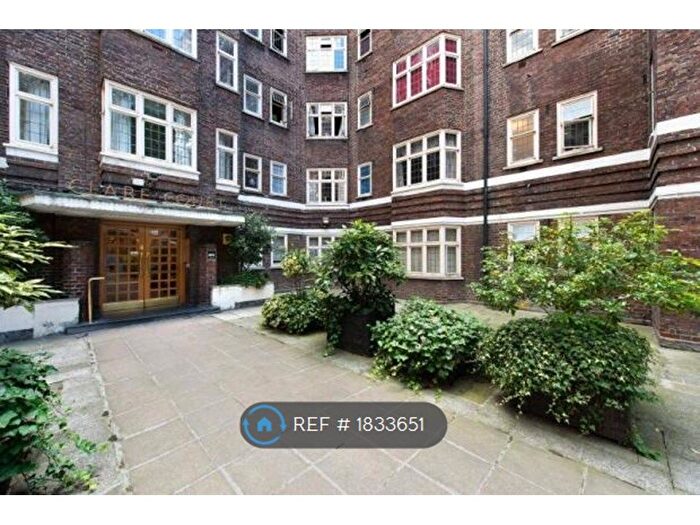 1 Bedroom Flat To Rent In Clare Court, London, WC1H