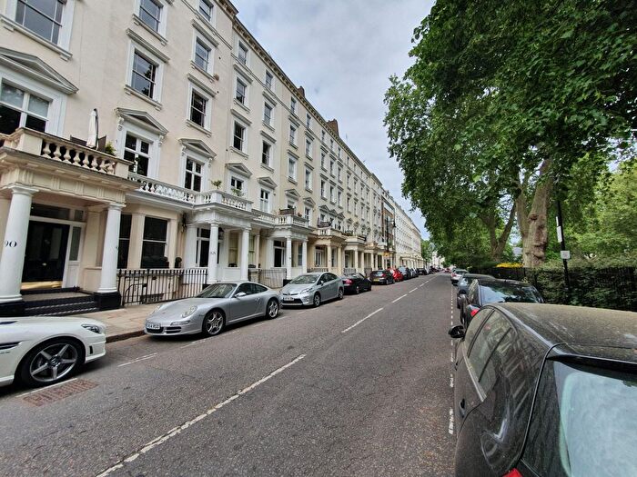 1 Bedroom Flat To Rent In St George's Square, London, SW1V