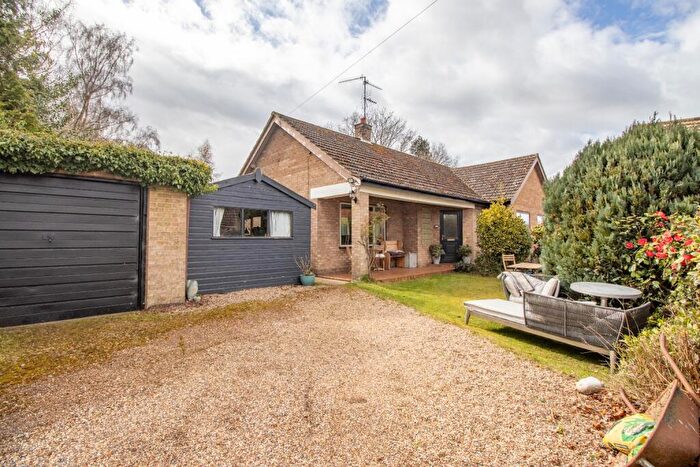 3 Bedroom Detached Bungalow For Sale In Manorside, Dersingham, PE31