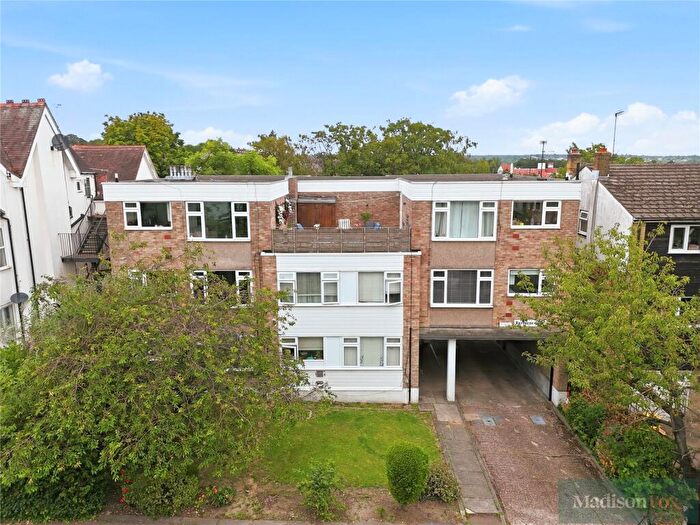 2 Bedroom Apartment For Sale In Rayburne Court, , Palmerston Road, Buckhurst Hill, IG9