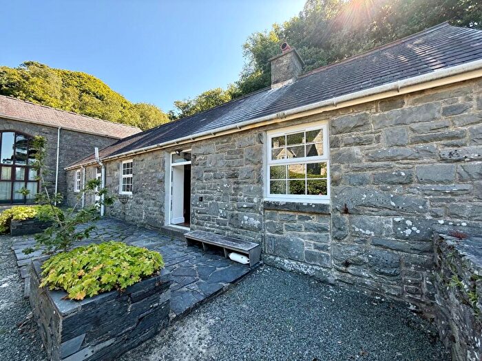 2 Bedroom Cottage For Sale In Farchynys Court Cottage, Bontddu, LL42