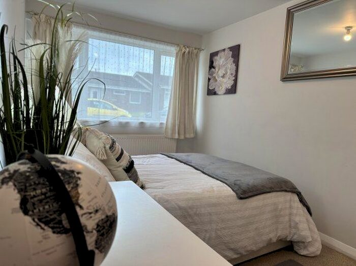 5 Bedroom Detached House To Rent In Kemsing Gardens, Canterbury, Kent, CT2