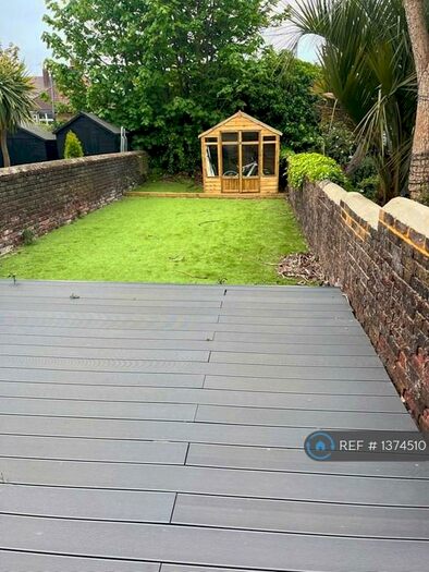 1 Bedroom Flat To Rent In Prinsep Road, Hove, BN3