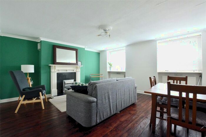 2 Bedroom Apartment To Rent In Shooters Hill Road, Blackheath, London, SE3