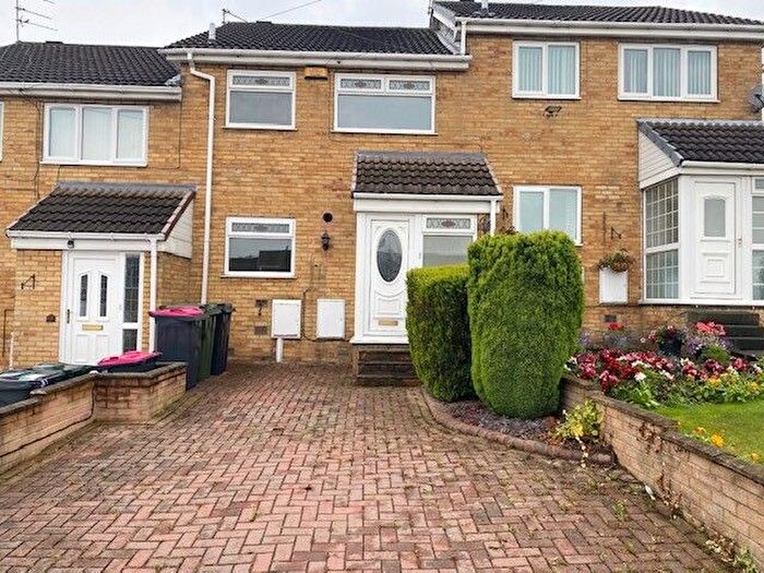 3 Bedroom Town House To Rent In North Street, Rotherham, S62