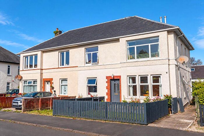 2 Bedroom Flat For Sale In Kelvin Street, Largs, KA30