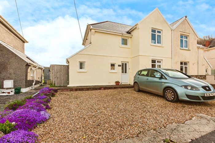2 Bedroom Semi-Detached House For Sale In Abercedi, Penclawdd, Swansea, SA4