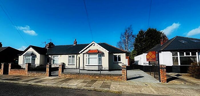 2 Bedroom Semi-Detached Bungalow For Sale In Rowantree Road, Walkerville, NE6