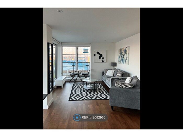 2 Bedroom Flat To Rent In Knights Tower, London, SE8