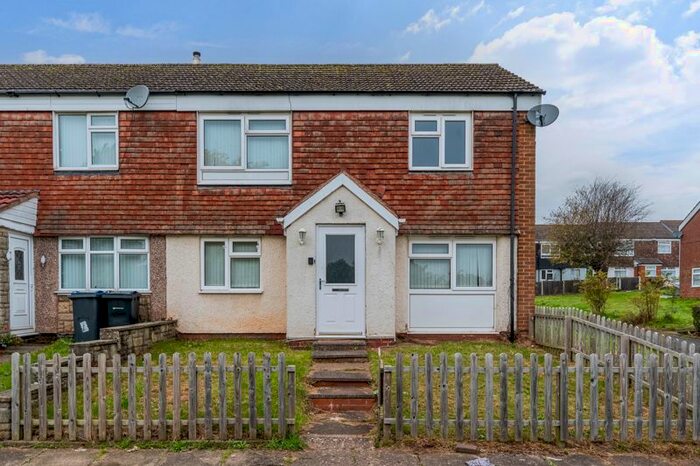 4 Bedroom Property To Rent In The Roundabout, Northfield, Birmingham, B31