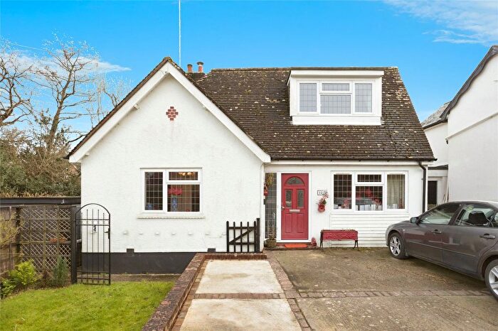 2 Bedroom Bungalow For Sale In Dunnings Road, East Grinstead, West Sussex, RH19